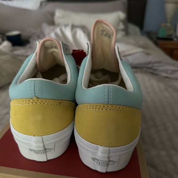 Vans Old Skool Platform - Picture 1 of 6
